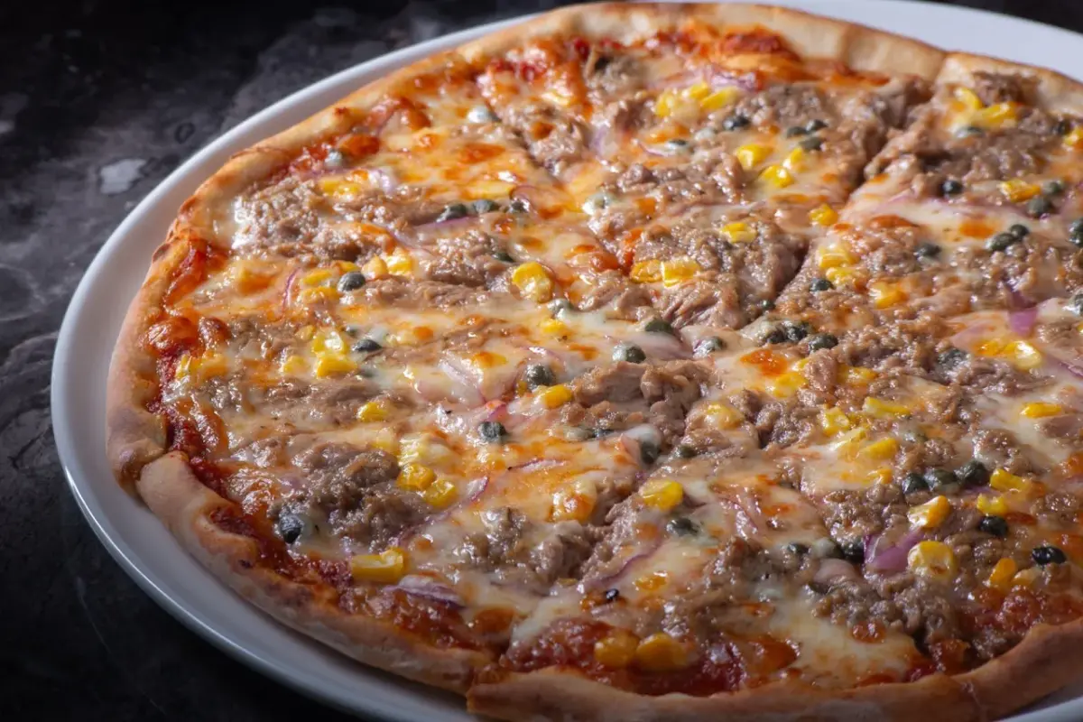 Ton Balıklı Pizza